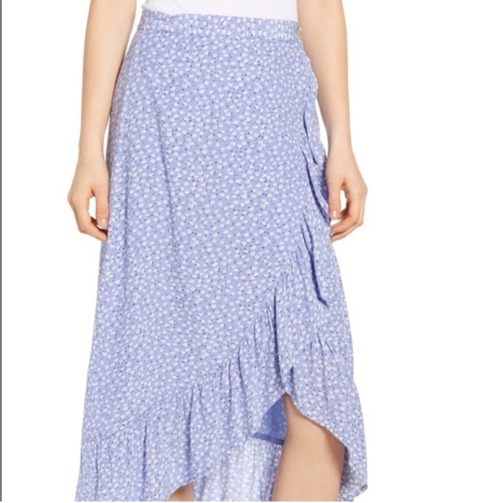 Midi wrap nova sky blue daisies nova skirt